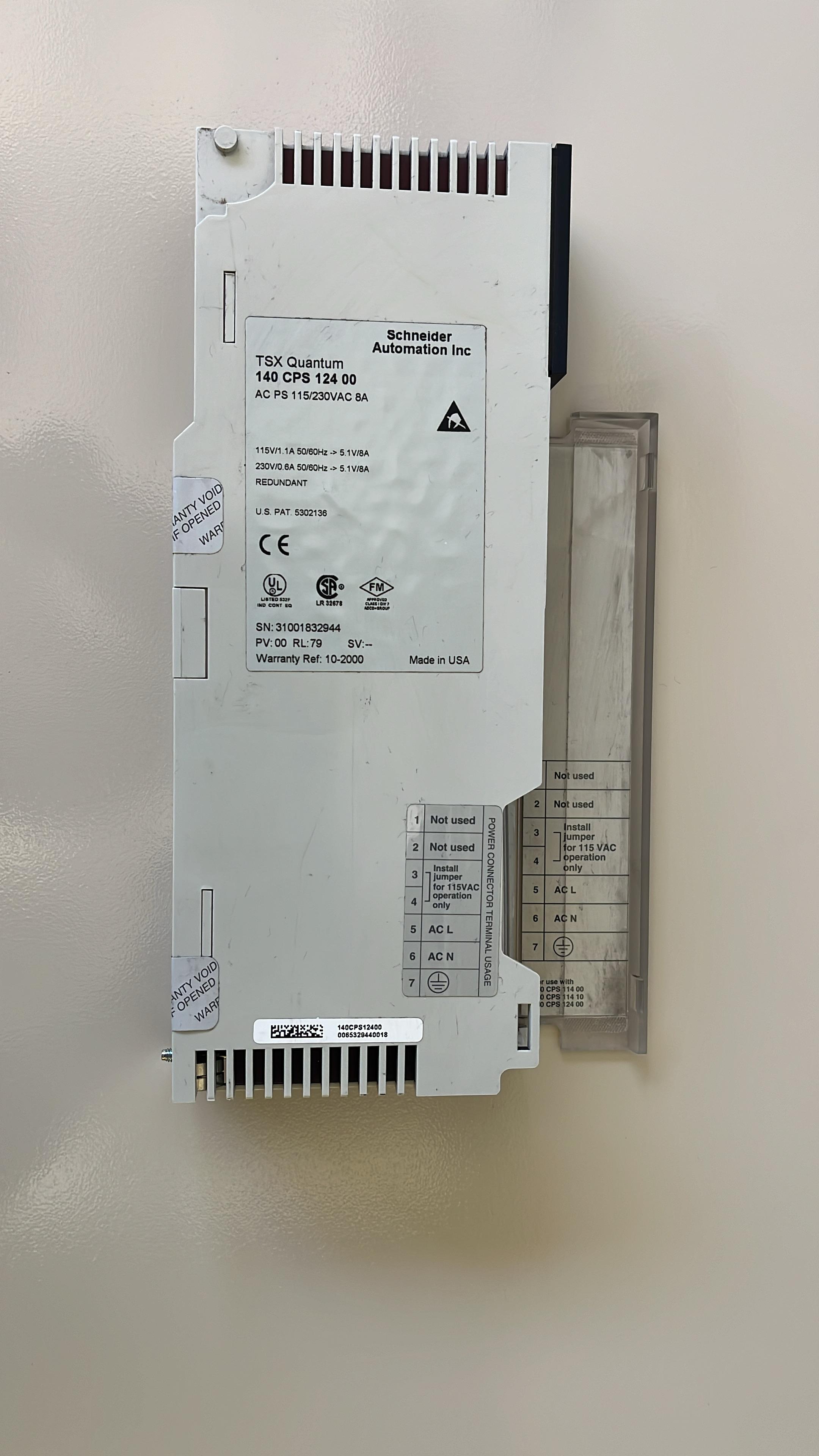 Schneider 140CPS12400 (USED)