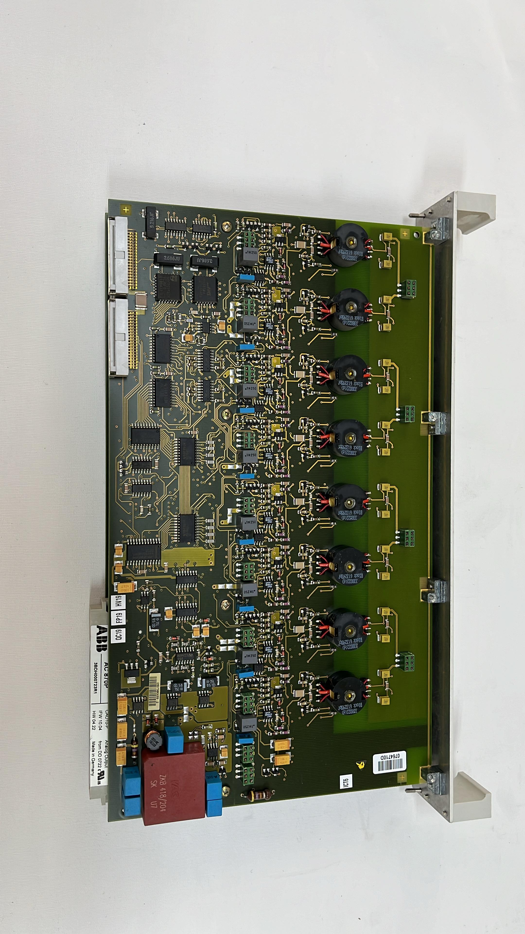 ABB 3BDH000723R1 (USED)