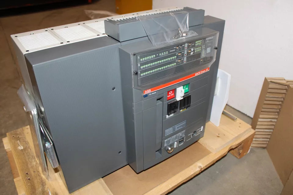 ABB SACE EMAX E4 H 3200 Circuit Breaker (USED)