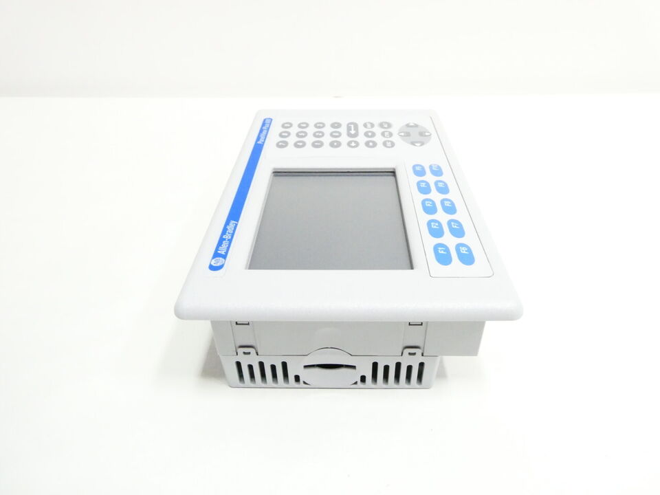 Allen Bradley 2711P-B6M20D8