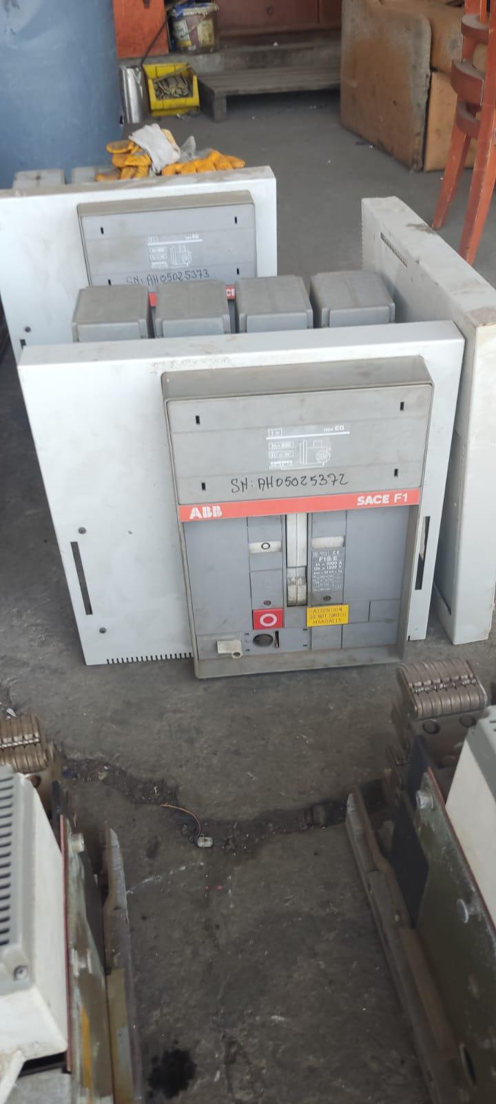 DISYUNTOR MASTERPACT ABB F1S/E 2000 A 1000 V (USADO)